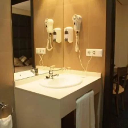 Hotel Hotel Benetusser