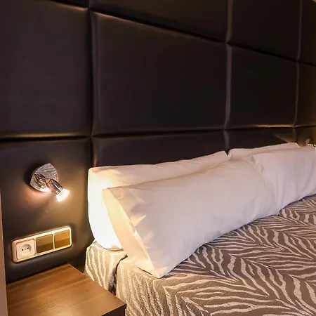 Hotel Hotel Benetusser 4*