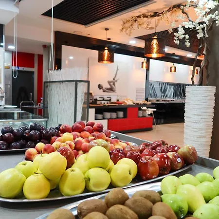 Hotel Benetusser Hotel 4*