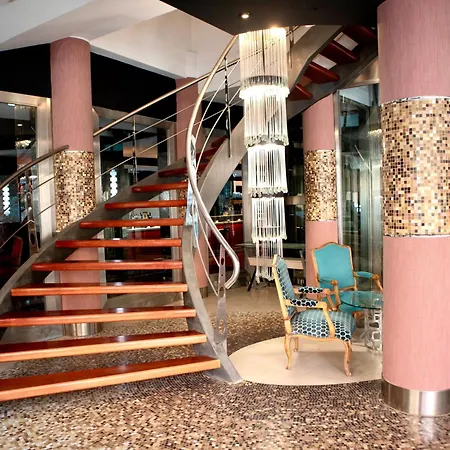 Hotel Benetusser Hotel