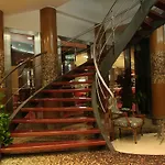 Hotel Benetusser