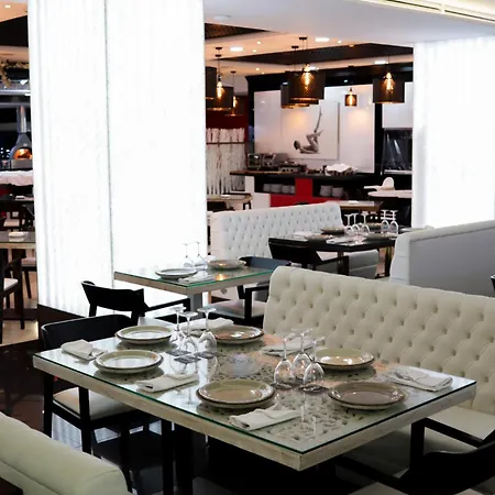 Hotel Hotel Benetusser 4*