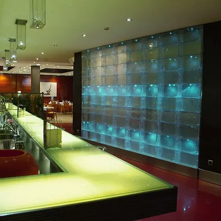 Hotel Benetusser 4* Бенетусер